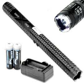 taser-puissant-matraque-electrique-lampe-rechargeable-defense-Xtreme